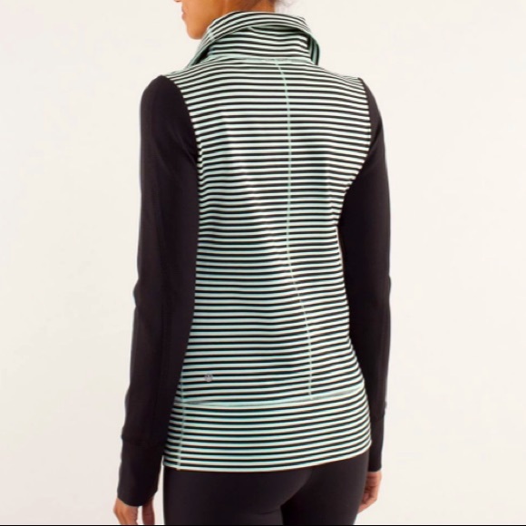 lululemon Daily Yoga Jacket - Picture 2 of 11